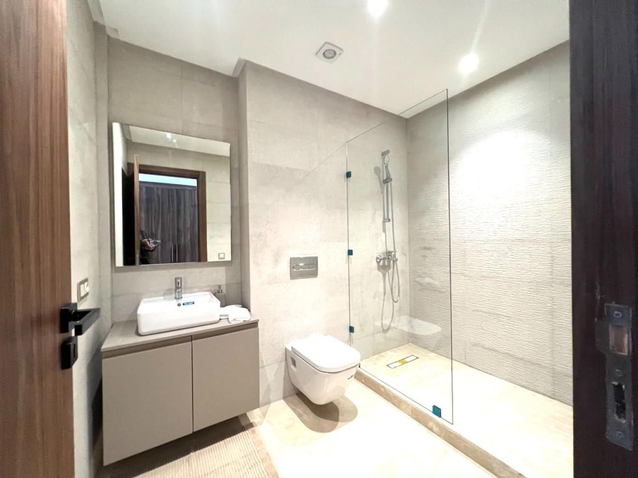3-Bedroom Apartment